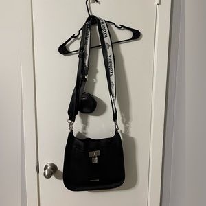 Steve Madden Bags | Steve Madden Black Bingrid Crossbody Bag